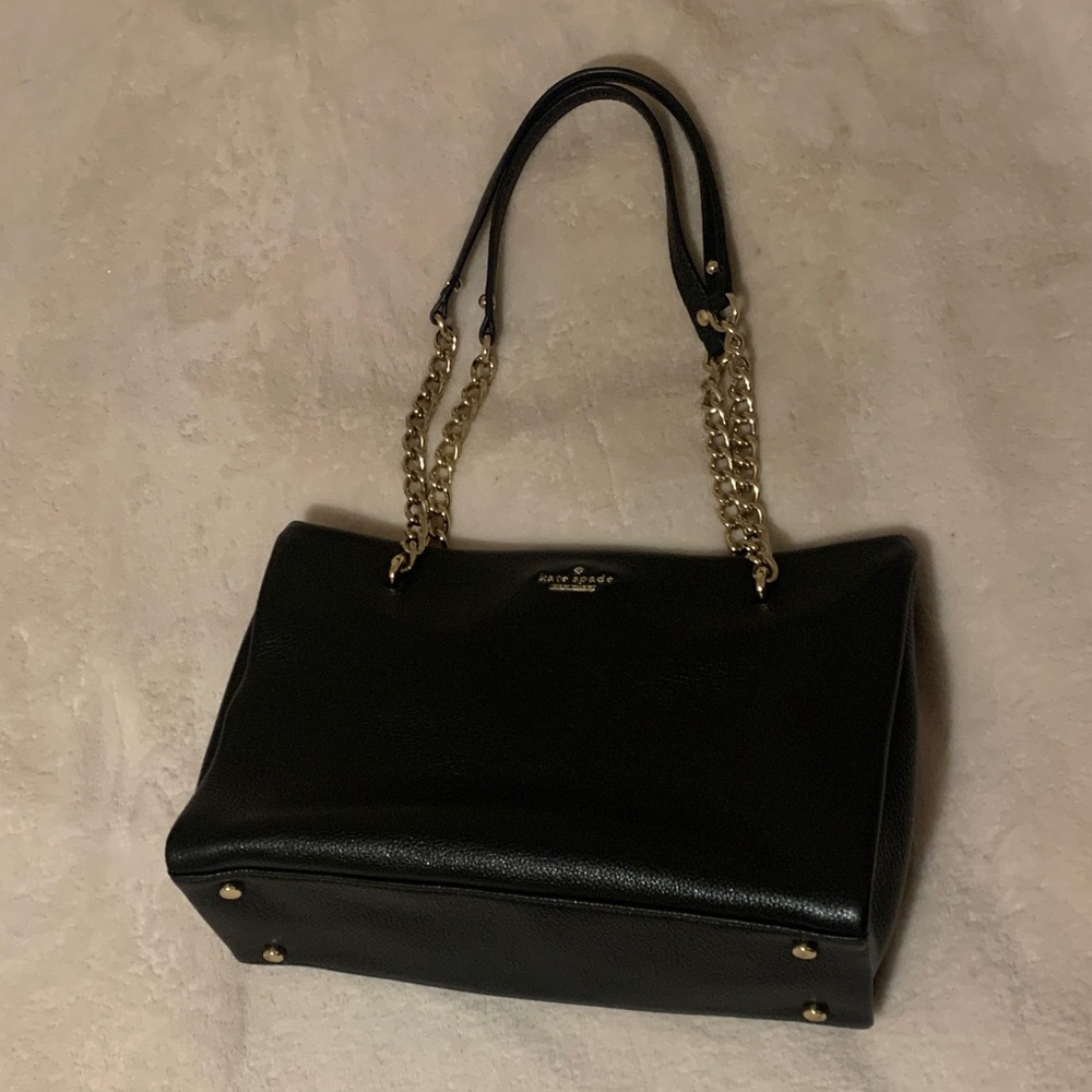 Kate Spade Black Leather Shoulder Bag with Gold Coloured Chain - Picture 2 of 7